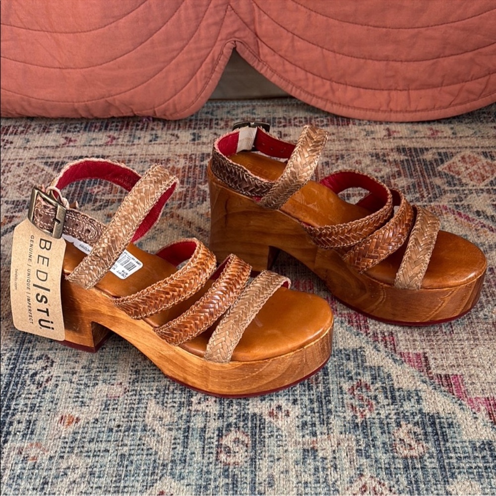 Bed Stu Women's Brown Platform Sandals